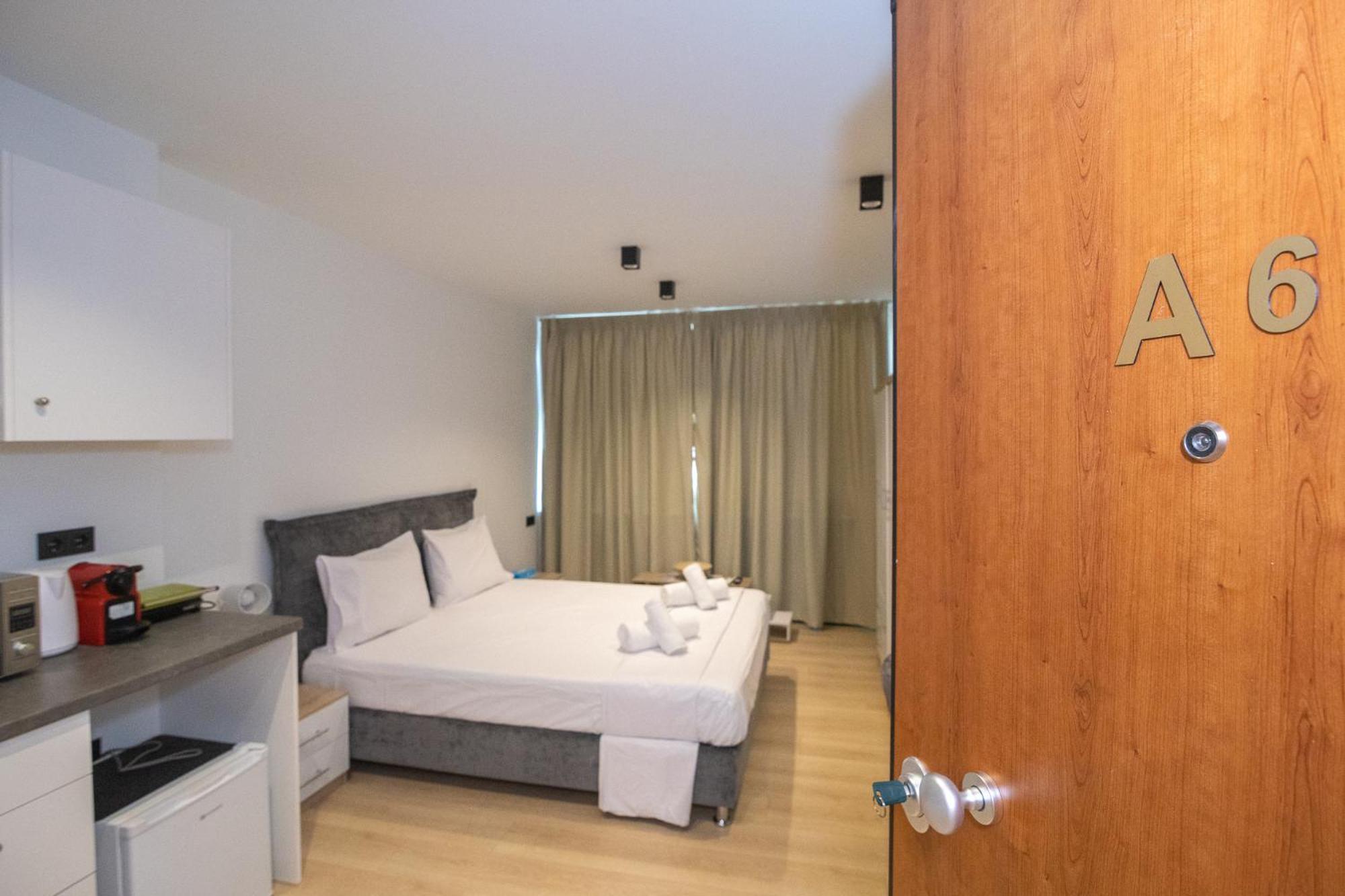 Facadoro Luxury Apartments Atenas Exterior foto